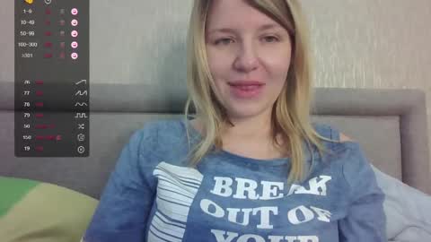 mybadcat87 online show from June 1, 7:10 am