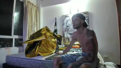 JUAN TORRES CREATURE online show from December 22, 4:52 am