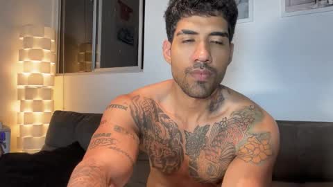 Myke esthetic online show from March 19, 3:01 am