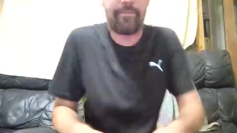 myleshodges online show from February 16, 10:35 am