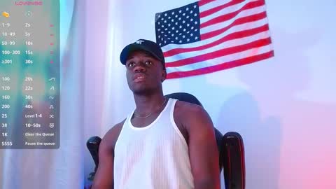 Mylo Wallace  online show from October 17, 7:51 pm