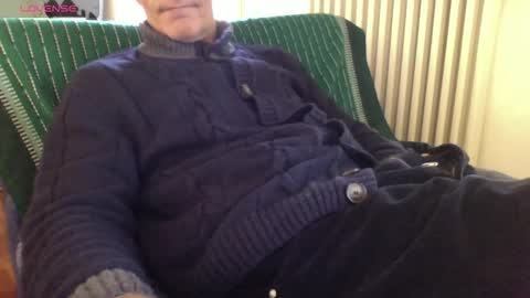 Bi sexy guy lovense hush is on private is open or password show tip if you like. online show from November 23, 8:45 am