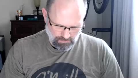 Just hanging out - No pressure online show from April 12, 10:03 pm