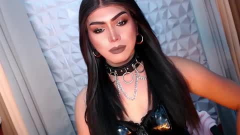 SUPPORT GODDESS TRISHA  AND DONT FORGET TO FOLLOW ME online show from November 6, 9:34 am