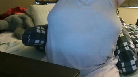 mysteriouswoman18 online show from October 13, 10:34 pm