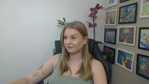 Erica online show from March 31, 11:10 am