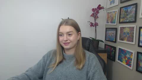 Erica online show from March 14, 11:03 am