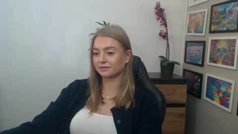 Erica online show from September 27, 12:36 pm