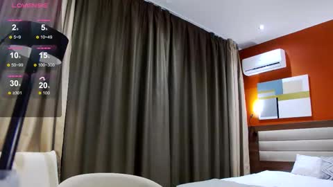 Angeline online show from October 3, 3:53 pm