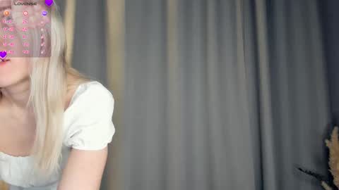 Olivia or just olive online show from November 1, 8:19 pm