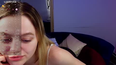 Eva  online show from January 25, 12:16 pm