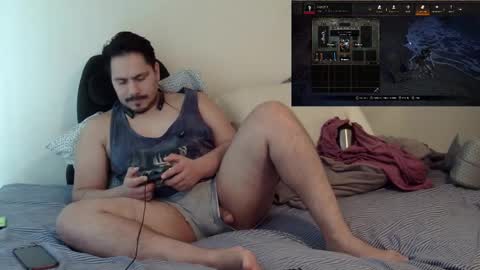 Snapshot of n0ttheface chatting on October 28, 4:08 pm N0ttheFace online show from October 28, 4:08 pm