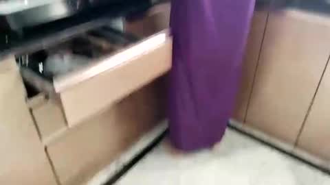 n298033 online show from September 24, 4:41 am