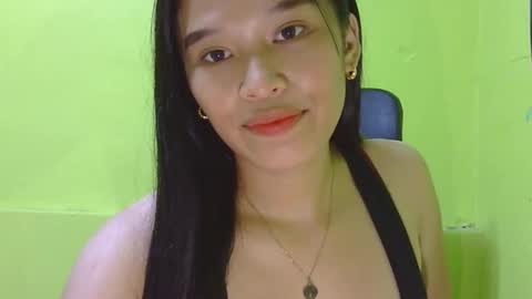 nessa online show from November 15, 11:34 am