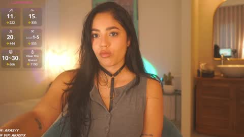 Nova online show from December 5, 5:01 pm