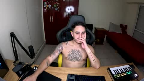 naaapu online show from December 18, 2:42 am