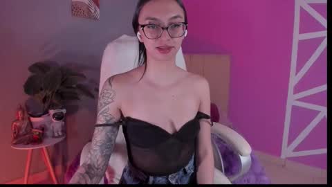 anny online show from December 15, 9:22 pm