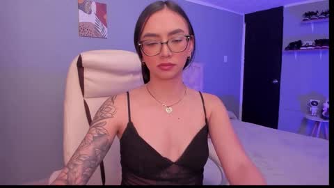 anny online show from March 13, 1:09 am