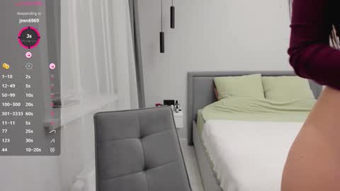 Nadya online show from December 14, 1:28 pm