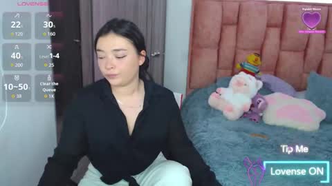 nahia cute     only   online show from January 10, 6:35 pm