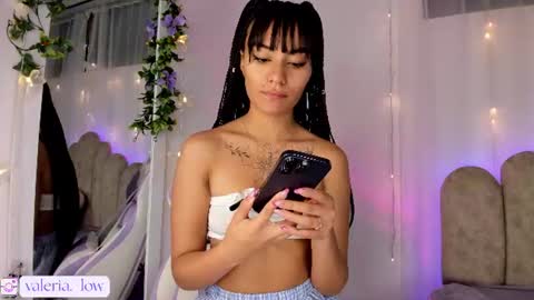 nahialov online show from July 24, 1:58 am