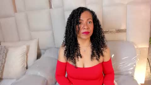 Nahomi Dominique online show from July 16, 2:09 pm