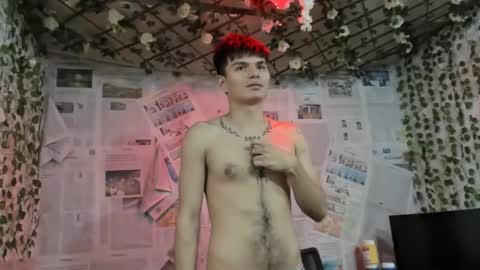 nahomi_hot2002 online show from July 2, 1:16 pm