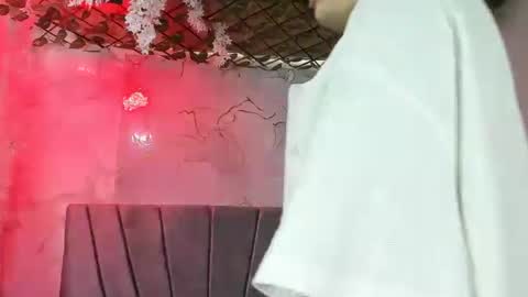 nahomi_hot2002 online show from July 28, 3:21 pm