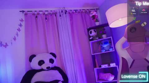 nahomy 2308 online show from April 14, 11:57 am