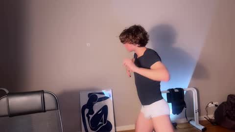 Georges online show from December 13, 8:47 pm