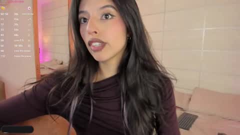 Nana  online show from March 6, 9:47 pm