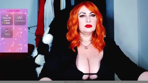 Snapshot of nanalagloss chatting on February 6, 10:04 am NanaLaGloss online show from February 6, 10:04 am