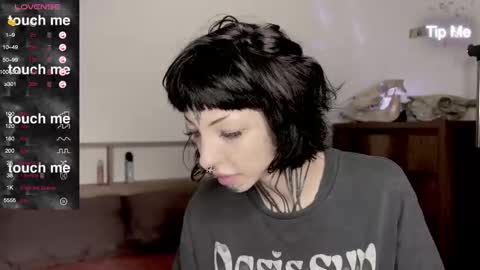 Nana online show from December 16, 4:49 pm