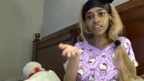 nanaonn online show from February 17, 5:23 pm