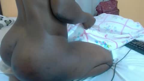 nancy253 online show from December 22, 11:06 am