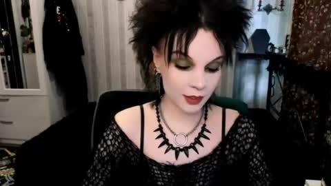 Nancy online show from July 6, 3:14 pm