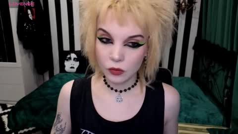 Nancy online show from November 3, 11:39 pm