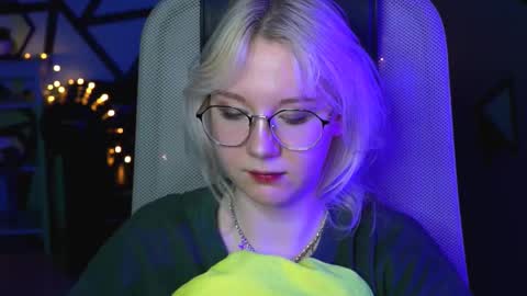 nancymartinez online show from March 6, 8:30 am