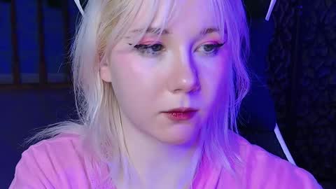 nancymartinez online show from February 22, 11:35 am