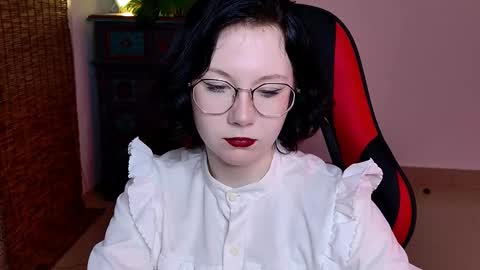 nancymartinez online show from November 8, 9:34 am