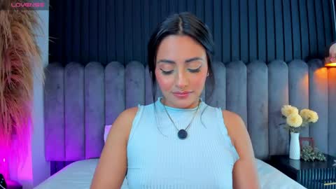 Nanda online show from April 3, 1:12 am