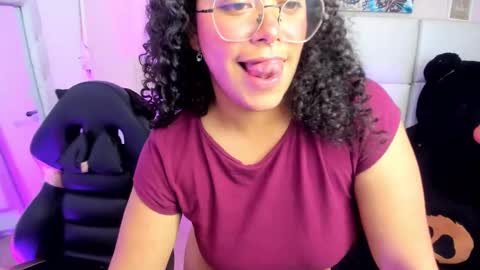 nani_gutierrez_ online show from January 22, 5:59 am