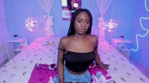 Naomi online show from February 22, 5:59 pm