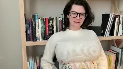 Naomi Reah online show from March 4, 2:58 pm