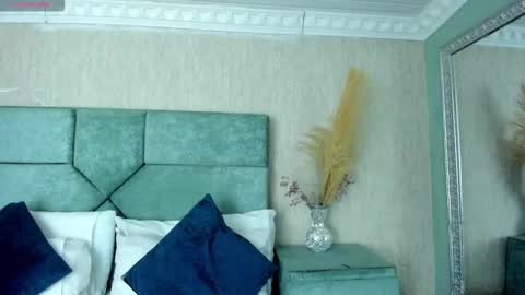 Naomy online show from January 10, 8:58 pm