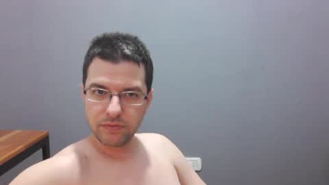 nappadel85 online show from March 31, 11:49 pm