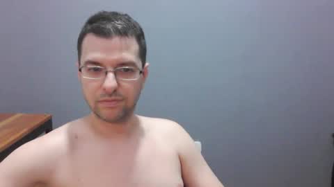 nappadel85 online show from March 16, 1:09 am