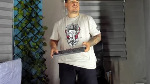 deibyd online show from February 3, 1:19 pm