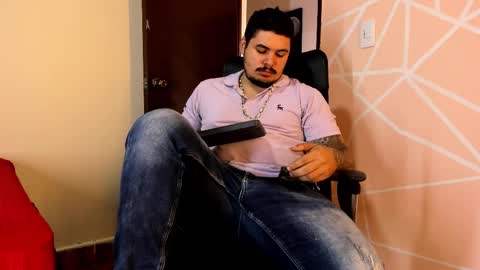 deibyd online show from February 22, 1:13 pm