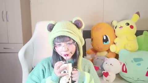 Snapshot of naree_masaki chatting on September 17, 10:52 am Naree online show from September 17, 10:52 am